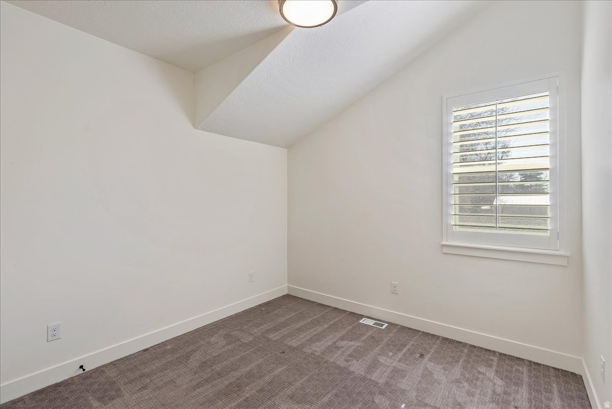 FOX DEN - Residential