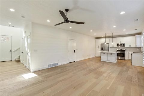 Tiny photo for 785 E AMARA PL, Millcreek, UT 84106 (MLS # 2141689)