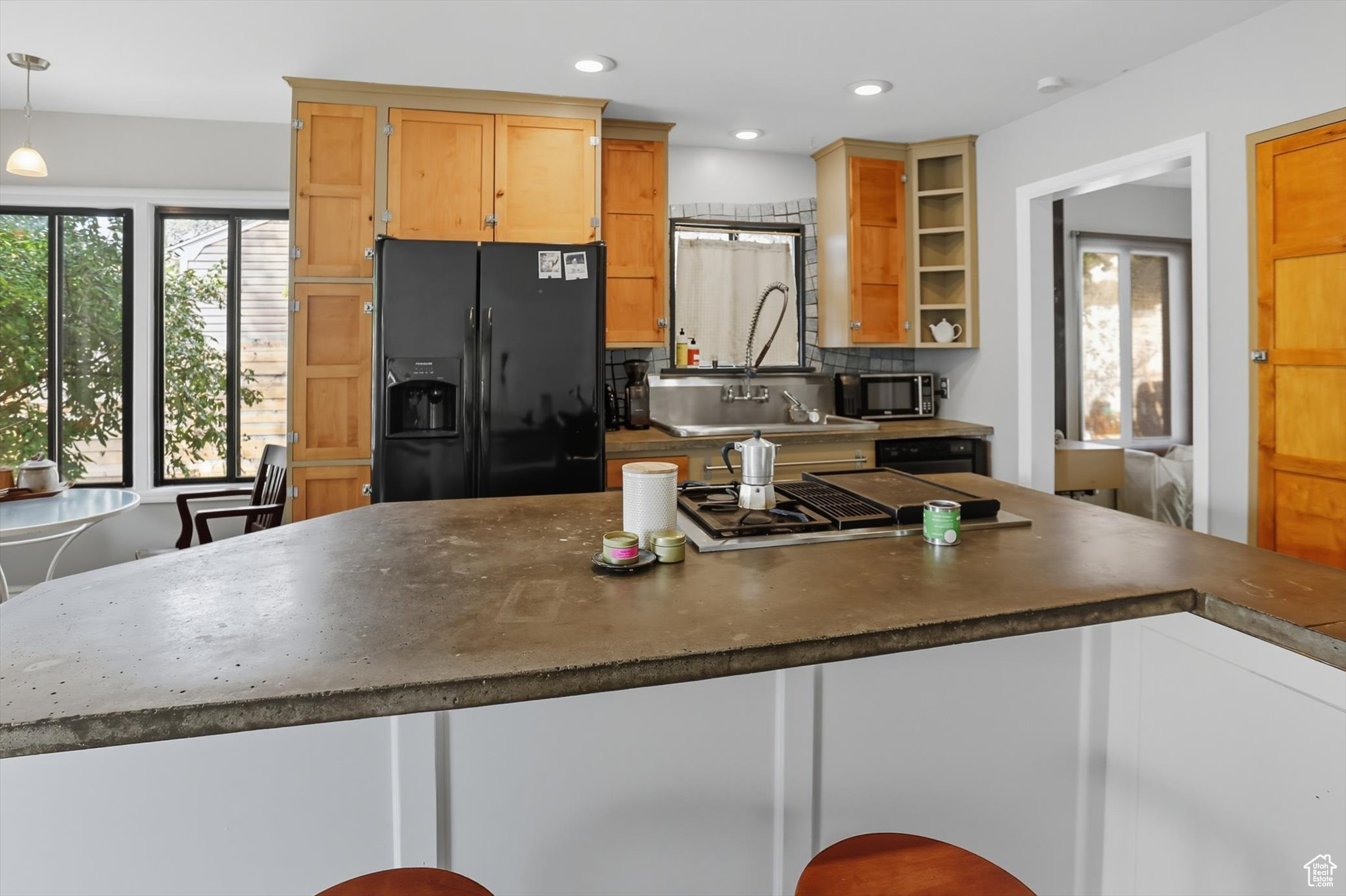 LAKEVIEW HEIGHTS - Residential