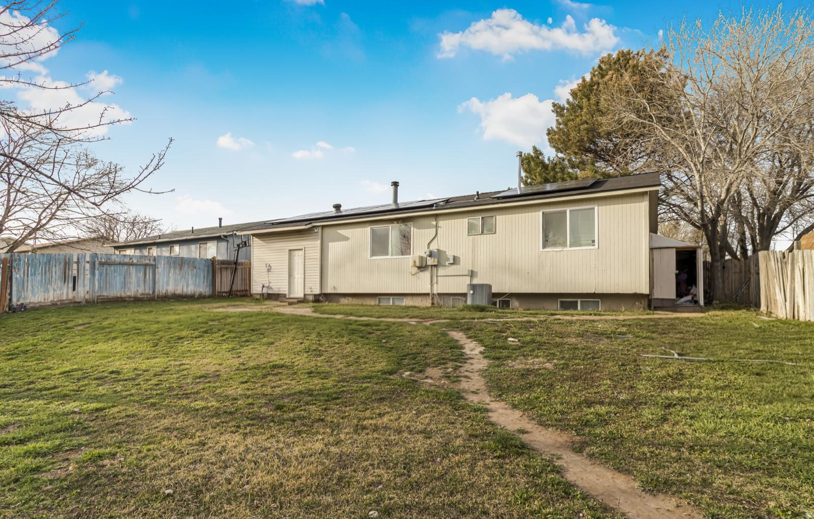 MISTY HILLS #8 - Residential