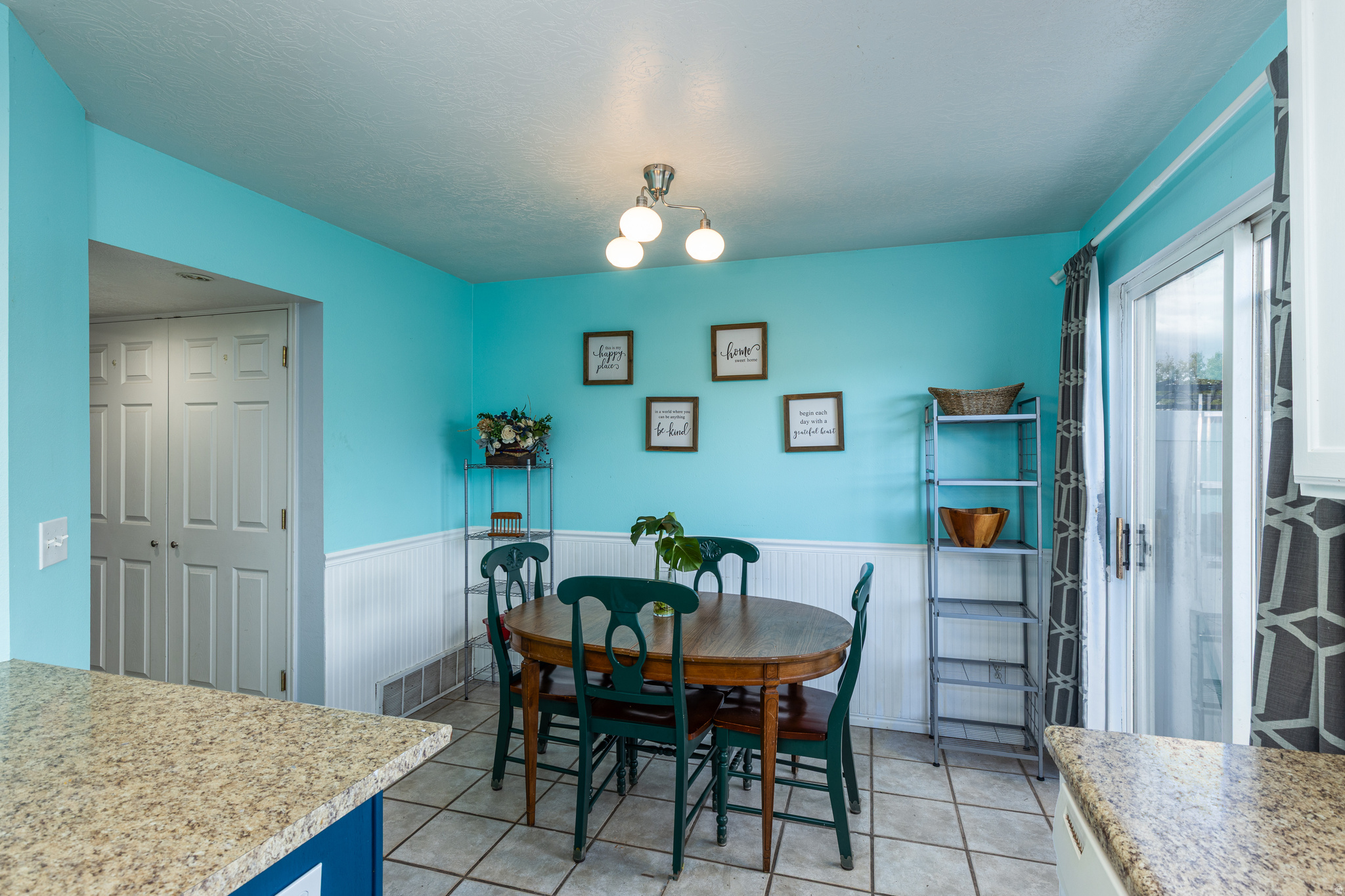 RIDERWOOD VILLAGE - Residential