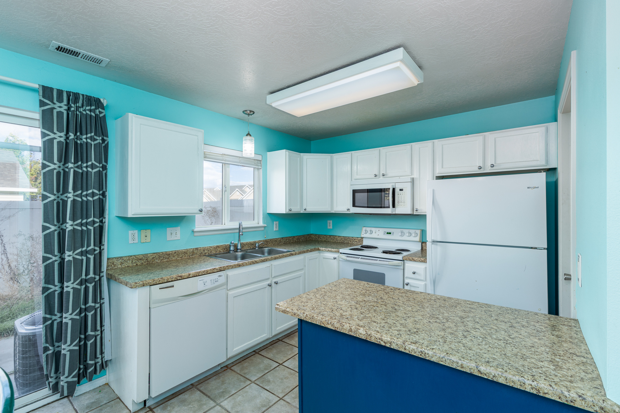 RIDERWOOD VILLAGE - Residential