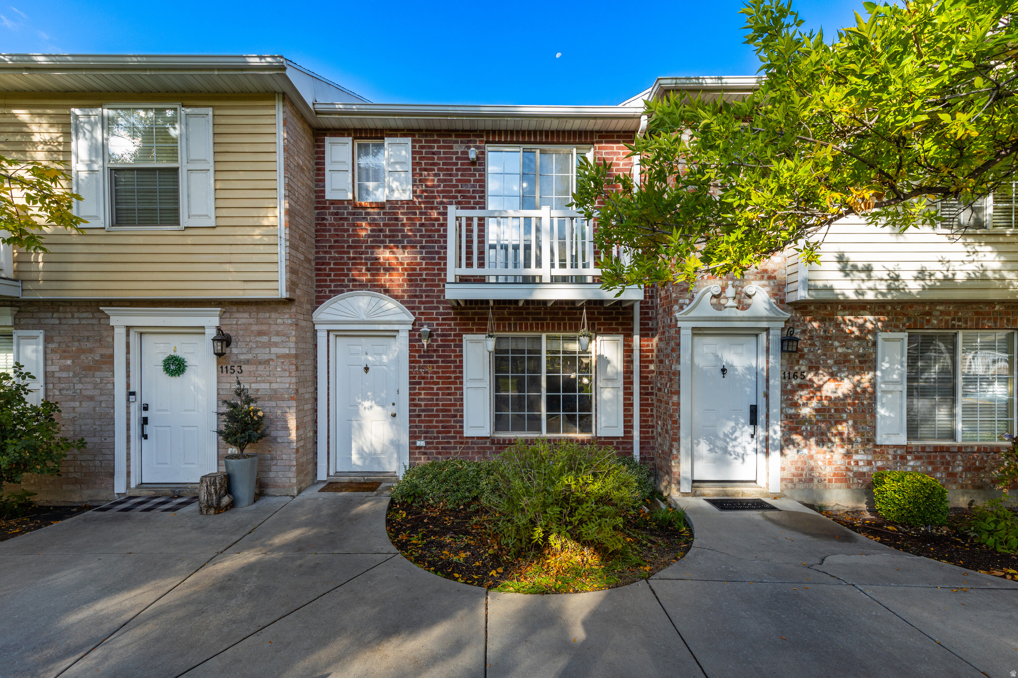 RIDERWOOD VILLAGE - Residential