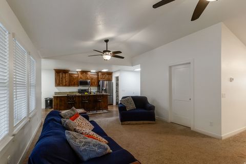 Tiny photo for 785 E 1975 N, North Ogden, UT 84414 (MLS # 2122615)