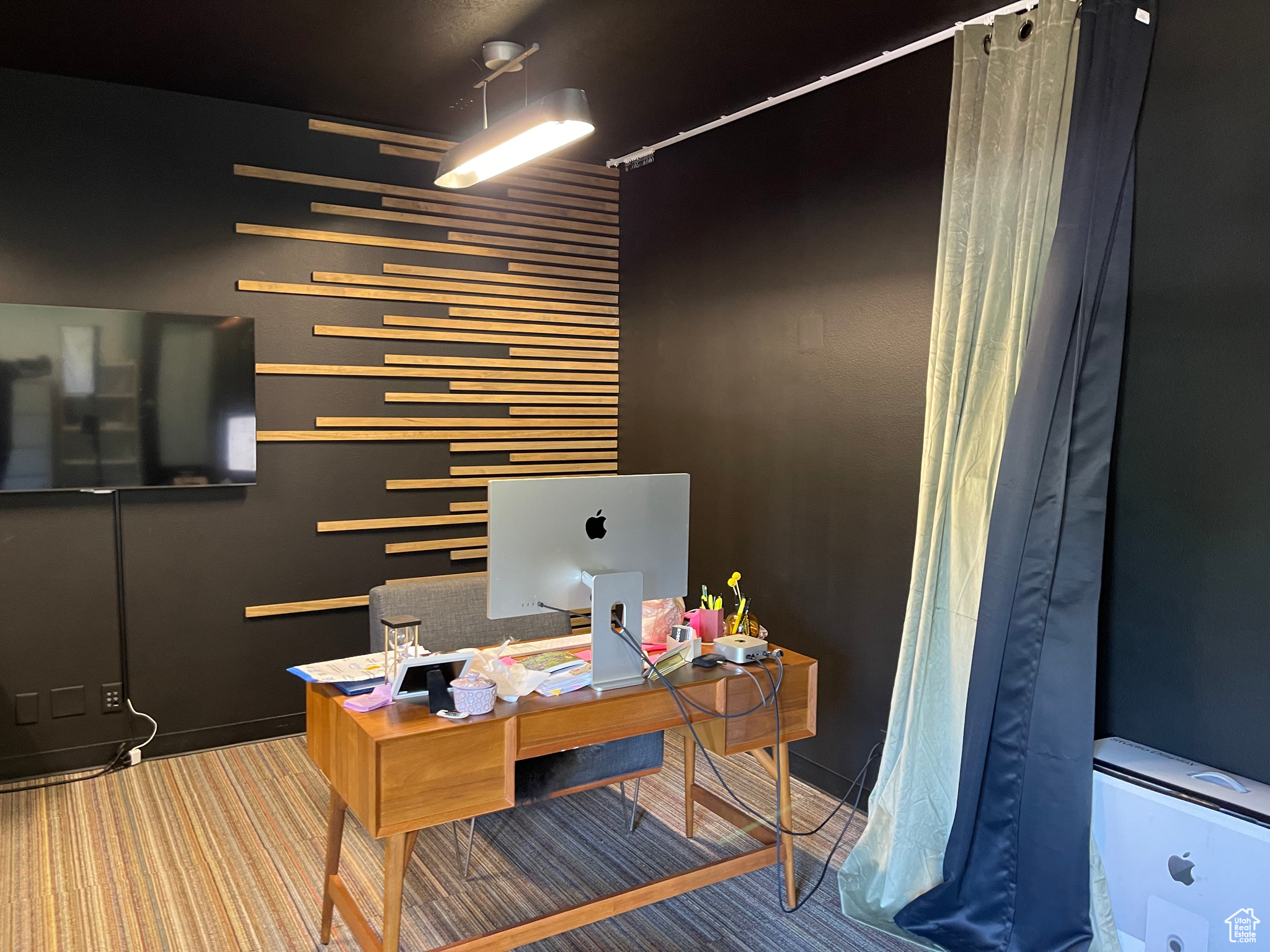 CANYON ROAD - Commercial Sale