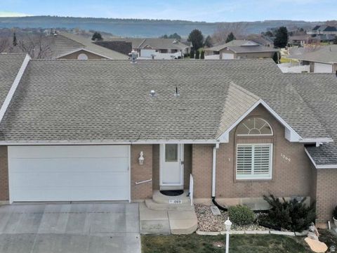 Photo of 1069 E 5600 S, South Ogden, UT 84405 (MLS # 2124033)