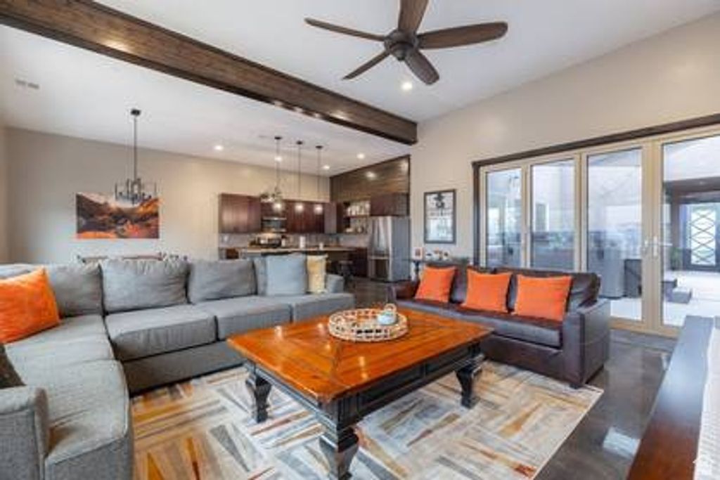 Photo of 3208 S 4900 W, Hurricane, UT 84737 (MLS # 2122766)