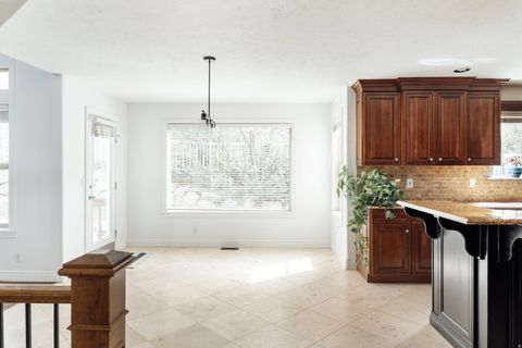 Tiny photo for 3551 S HUNTINGTON DR, Bountiful, UT 84010 (MLS # 2147669)