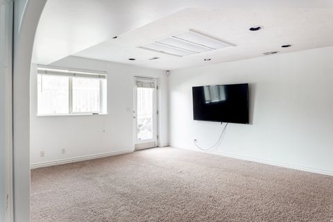 Tiny photo for 3551 S HUNTINGTON DR, Bountiful, UT 84010 (MLS # 2147669)