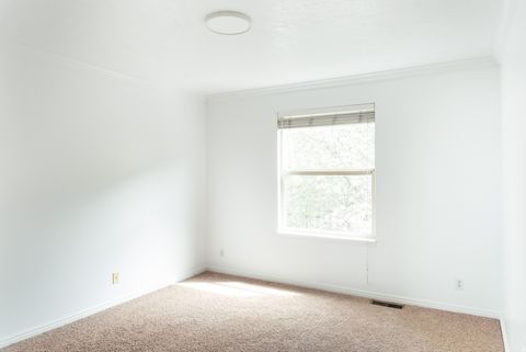 Tiny photo for 3551 S HUNTINGTON DR, Bountiful, UT 84010 (MLS # 2147669)