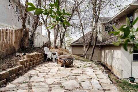 Tiny photo for 3551 S HUNTINGTON DR, Bountiful, UT 84010 (MLS # 2147669)