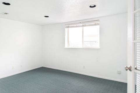 Tiny photo for 3551 S HUNTINGTON DR, Bountiful, UT 84010 (MLS # 2147669)
