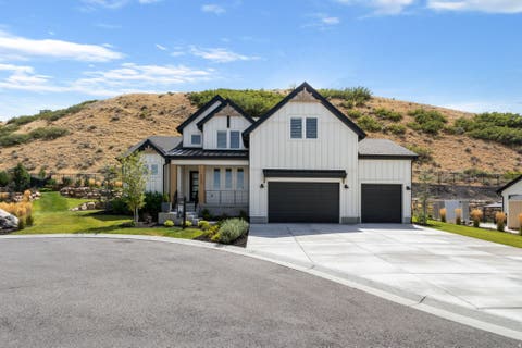 Tiny photo for 4839 STEP ROCK LN, Herriman, UT 84096 (MLS # 2180014)