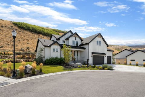 Tiny photo for 4839 STEP ROCK LN, Herriman, UT 84096 (MLS # 2180014)