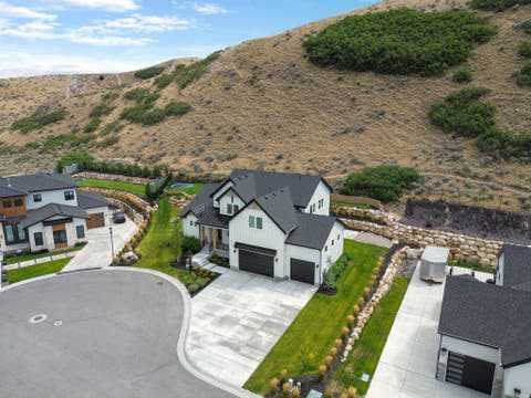 Tiny photo for 4839 STEP ROCK LN, Herriman, UT 84096 (MLS # 2180014)