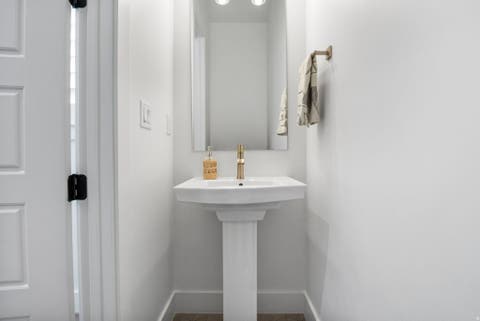 Tiny photo for 4839 STEP ROCK LN, Herriman, UT 84096 (MLS # 2180014)