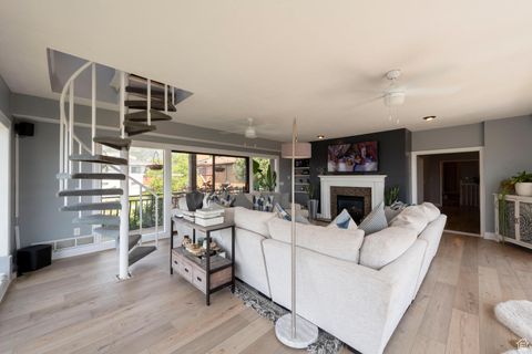 Tiny photo for 861 E MILLBROOK WAY, Bountiful, UT 84010 (MLS # 2095183)