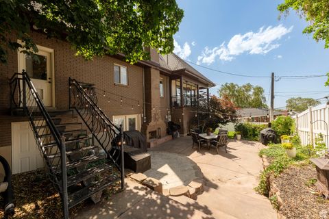 Tiny photo for 861 E MILLBROOK WAY, Bountiful, UT 84010 (MLS # 2095183)
