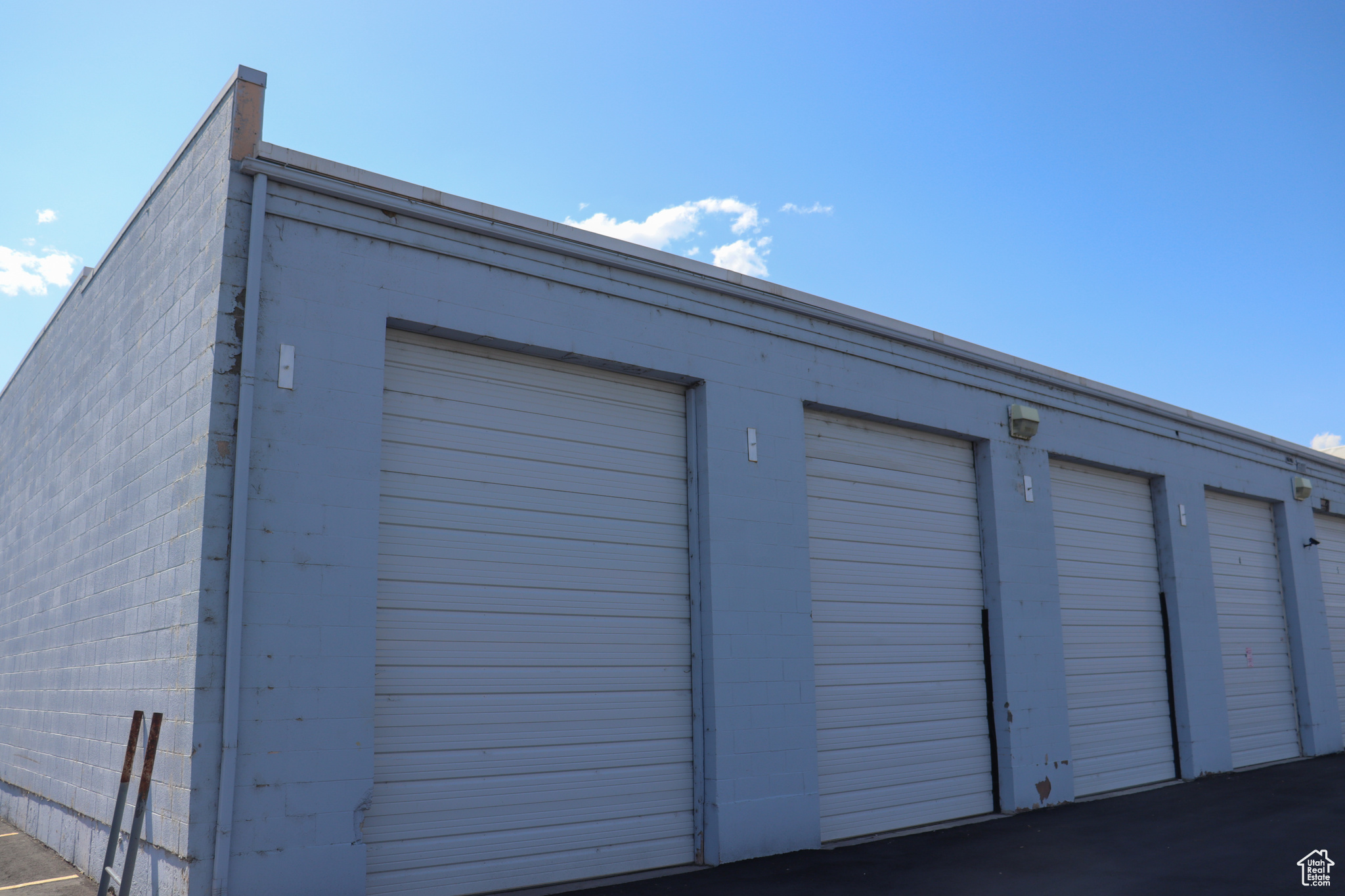 CACHE PINES - Commercial Sale