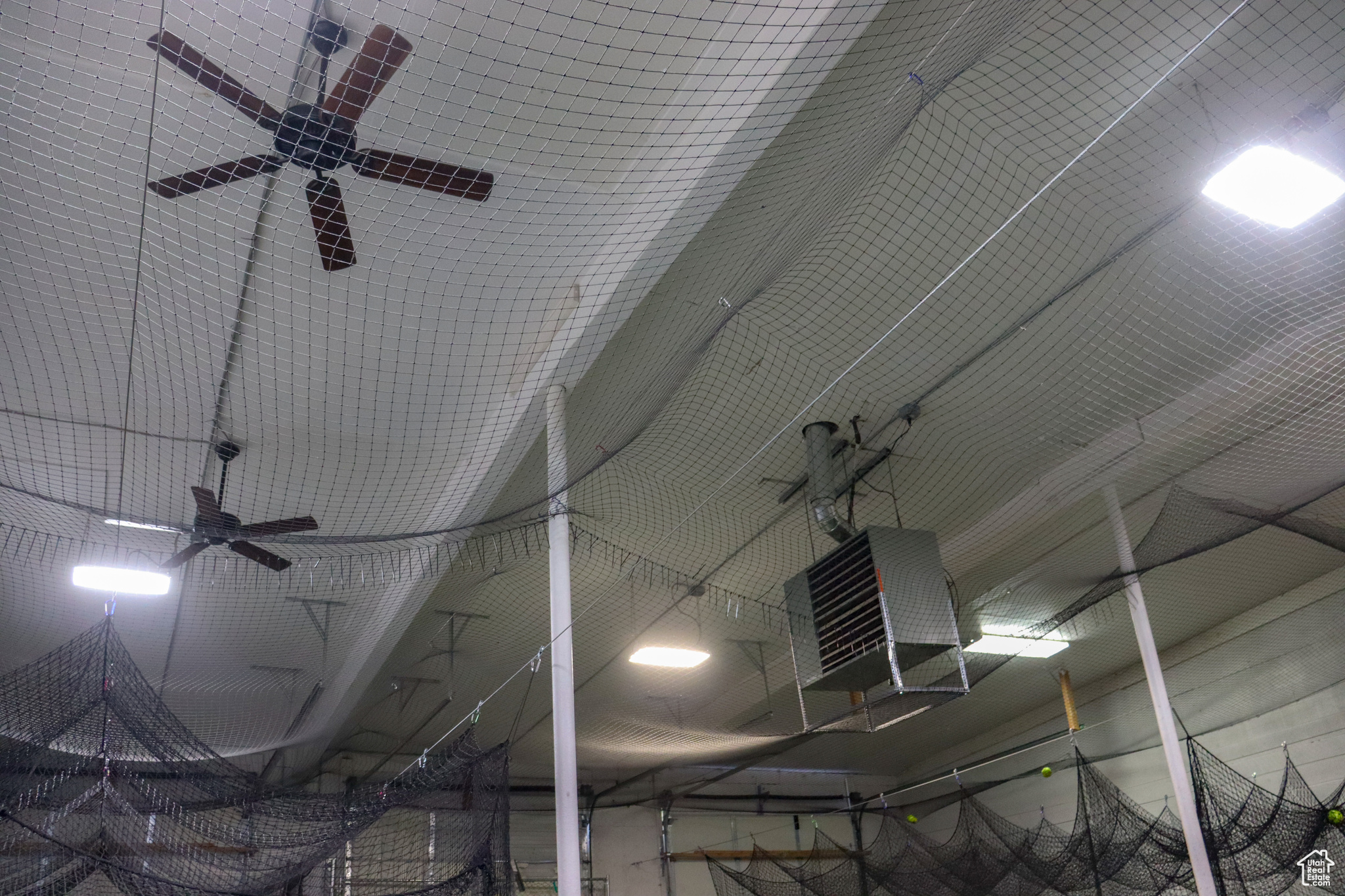 CACHE PINES - Commercial Sale