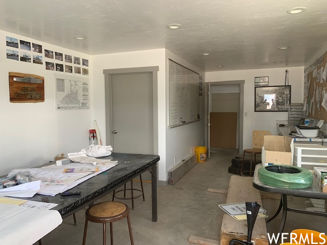 MP AIRPORT IND PARK - Commercial Sale