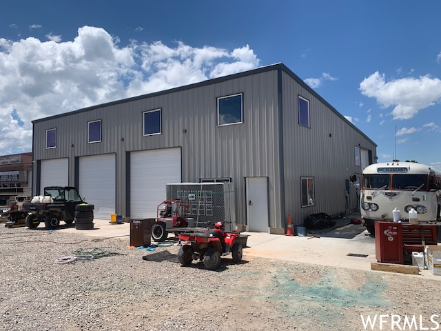 MP AIRPORT IND PARK - Commercial Sale