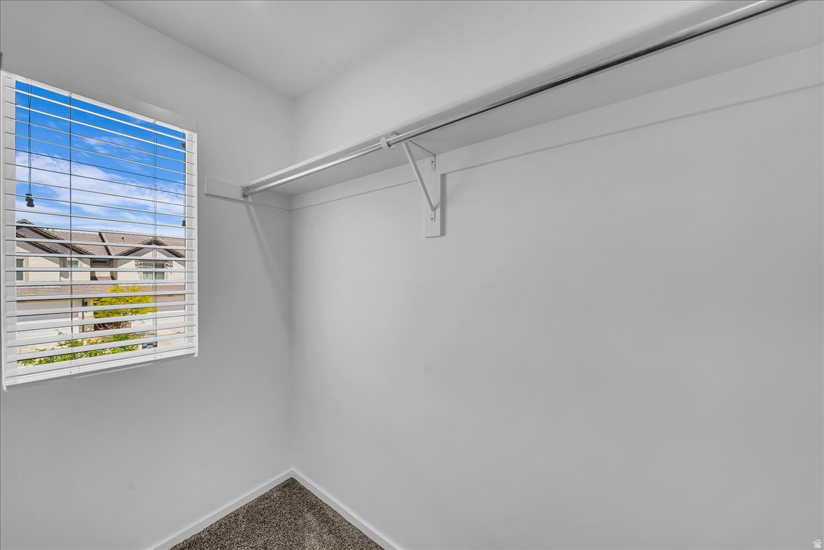 LABYRINTH POINT AT LONG VALLEY 1 AMD - Residential