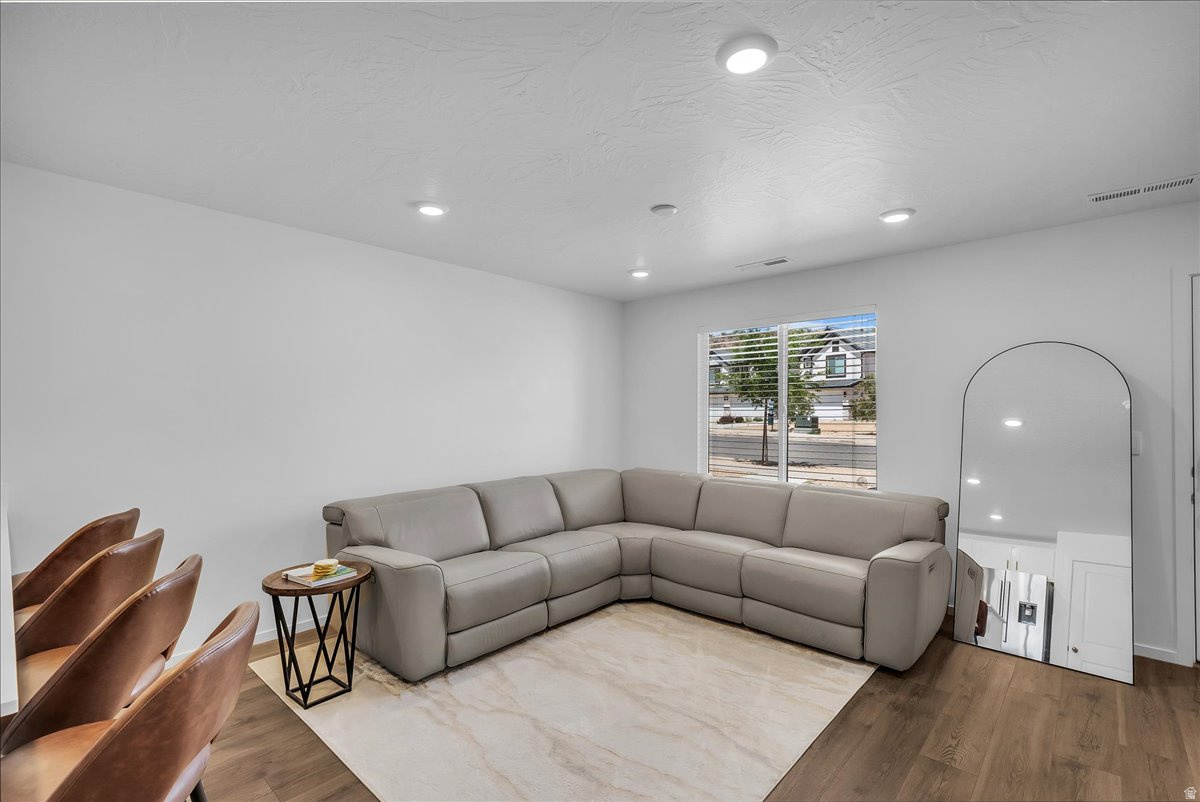 LABYRINTH POINT AT LONG VALLEY 1 AMD - Residential