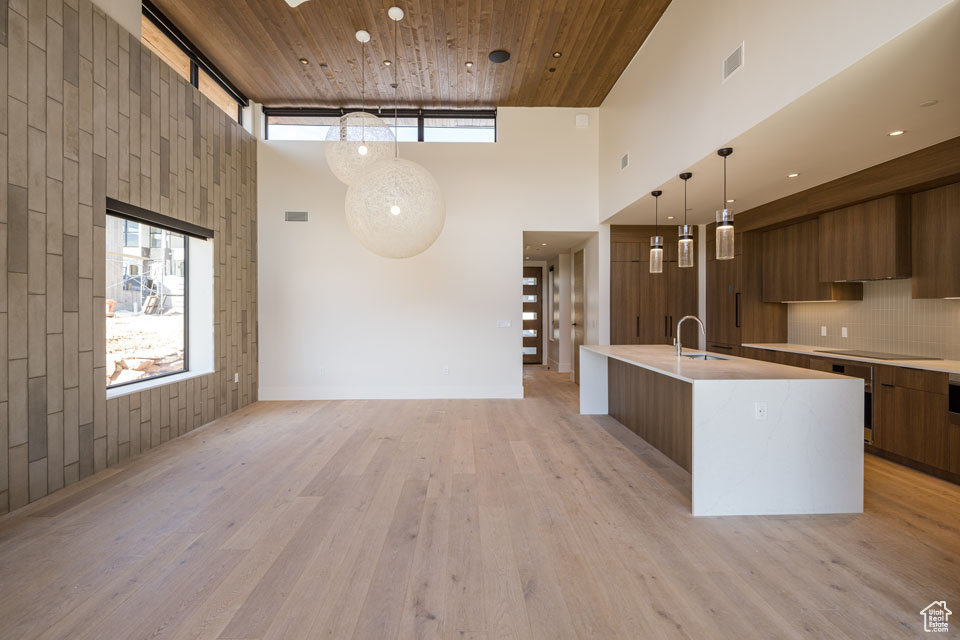 LIONSBACK RESORT - Residential