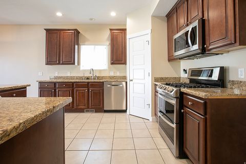 Tiny photo for 1203 E ROMA DR, Fruit Heights, UT 84037 (MLS # 2148044)