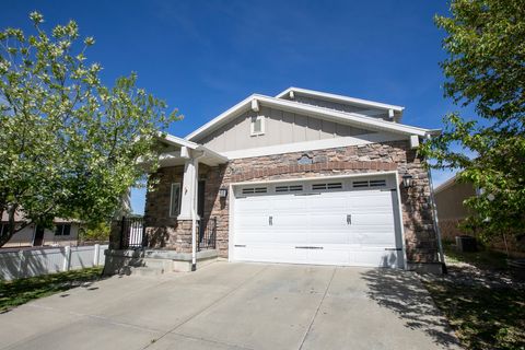 Tiny photo for 1203 E ROMA DR, Fruit Heights, UT 84037 (MLS # 2148044)