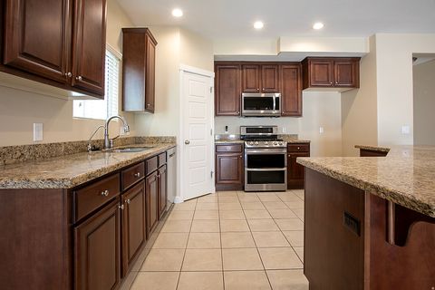 Tiny photo for 1203 E ROMA DR, Fruit Heights, UT 84037 (MLS # 2148044)