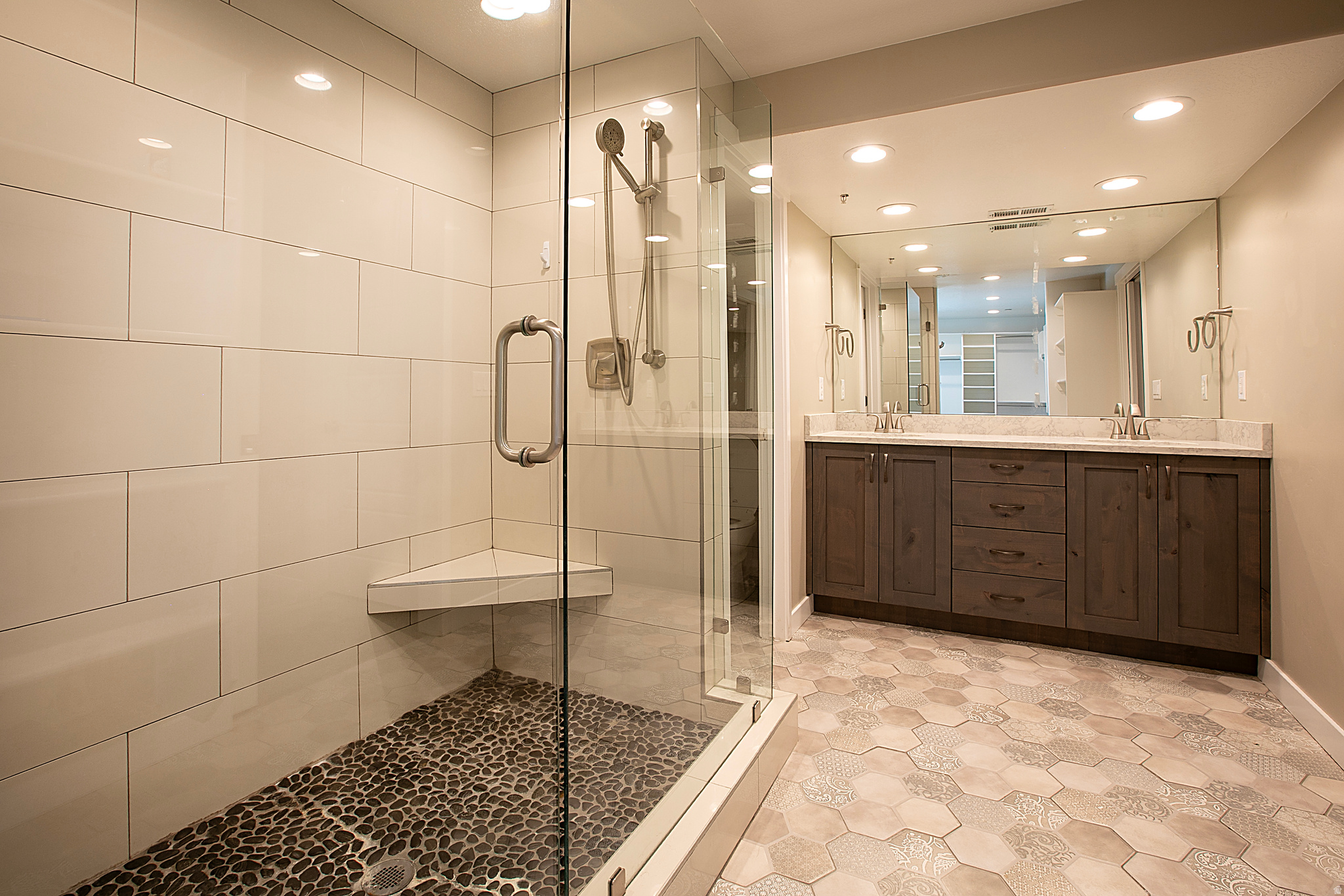 CHERRY HEIGHTS - Residential