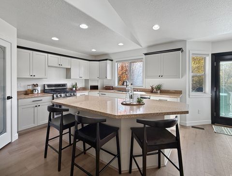 Tiny photo for 1459 E 5600 S, South Ogden, UT 84403 (MLS # 2122343)