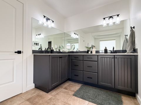 Tiny photo for 1459 E 5600 S, South Ogden, UT 84403 (MLS # 2122343)