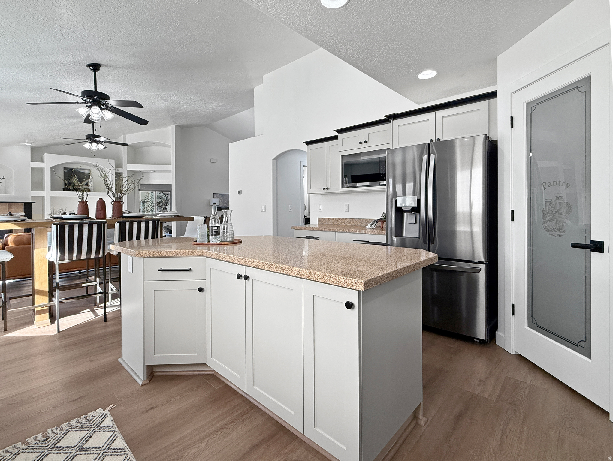 FOX CHASE - Residential