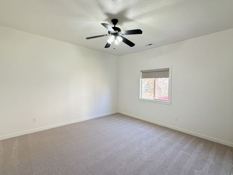 Tiny photo for 1459 E 5600 S, South Ogden, UT 84403 (MLS # 2122343)