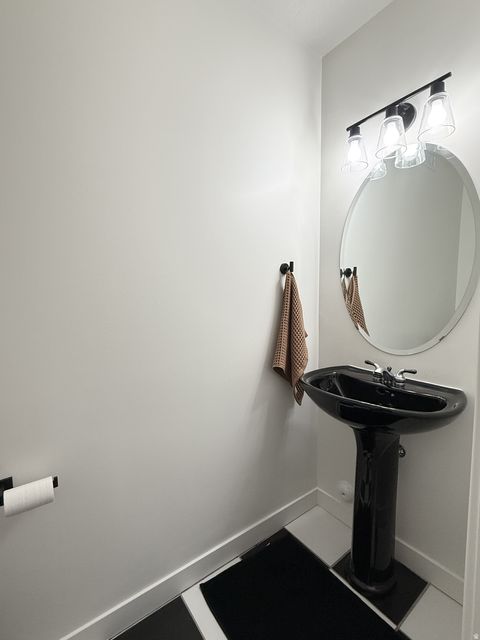 Tiny photo for 1459 E 5600 S, South Ogden, UT 84403 (MLS # 2122343)