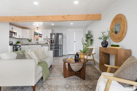 Tiny photo for 463 N 200 W, Clearfield, UT 84015 (MLS # 2130718)