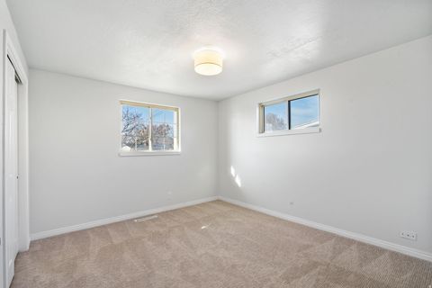 Tiny photo for 463 N 200 W, Clearfield, UT 84015 (MLS # 2130718)
