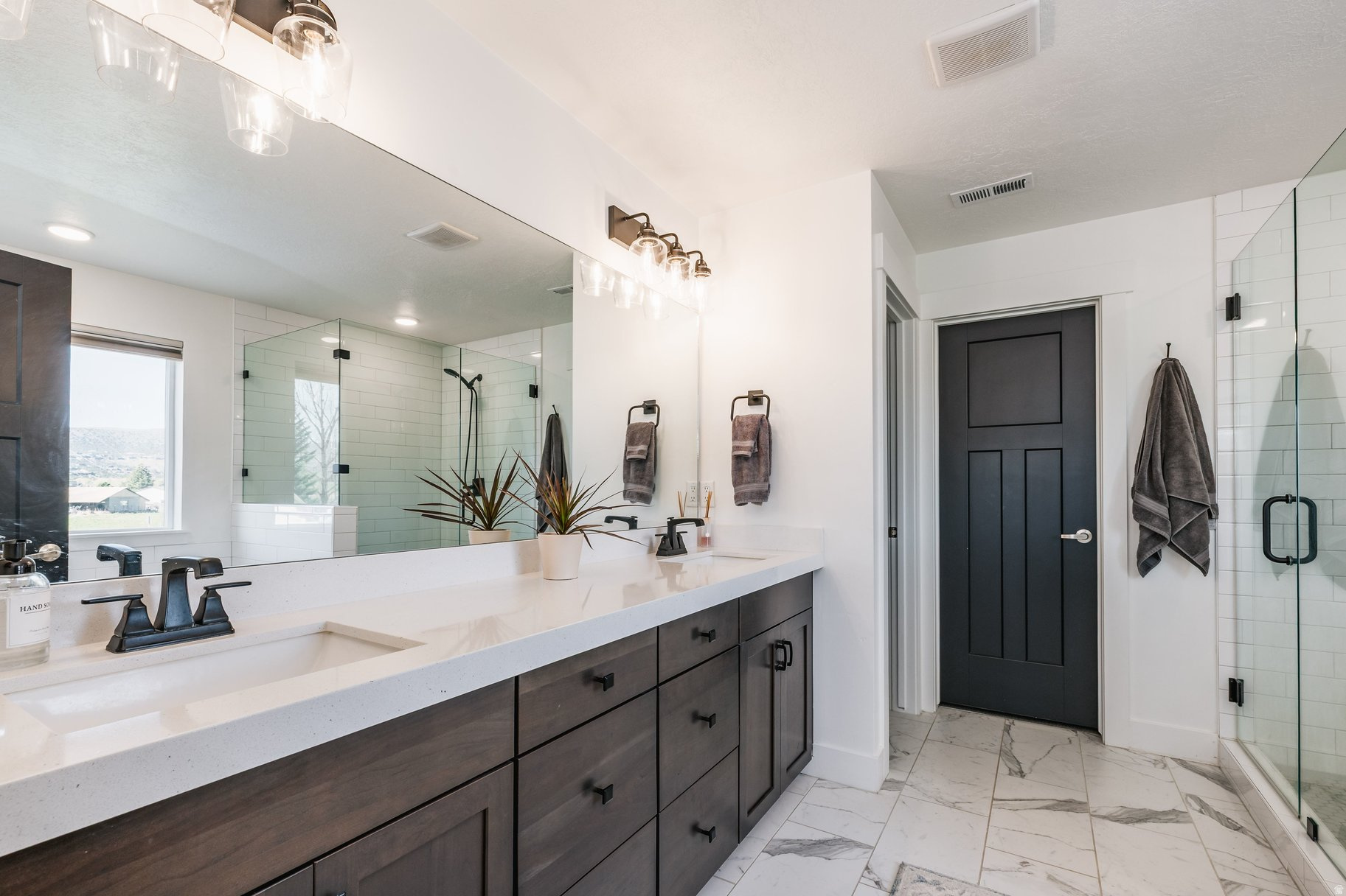 BROOKSIDE - Residential