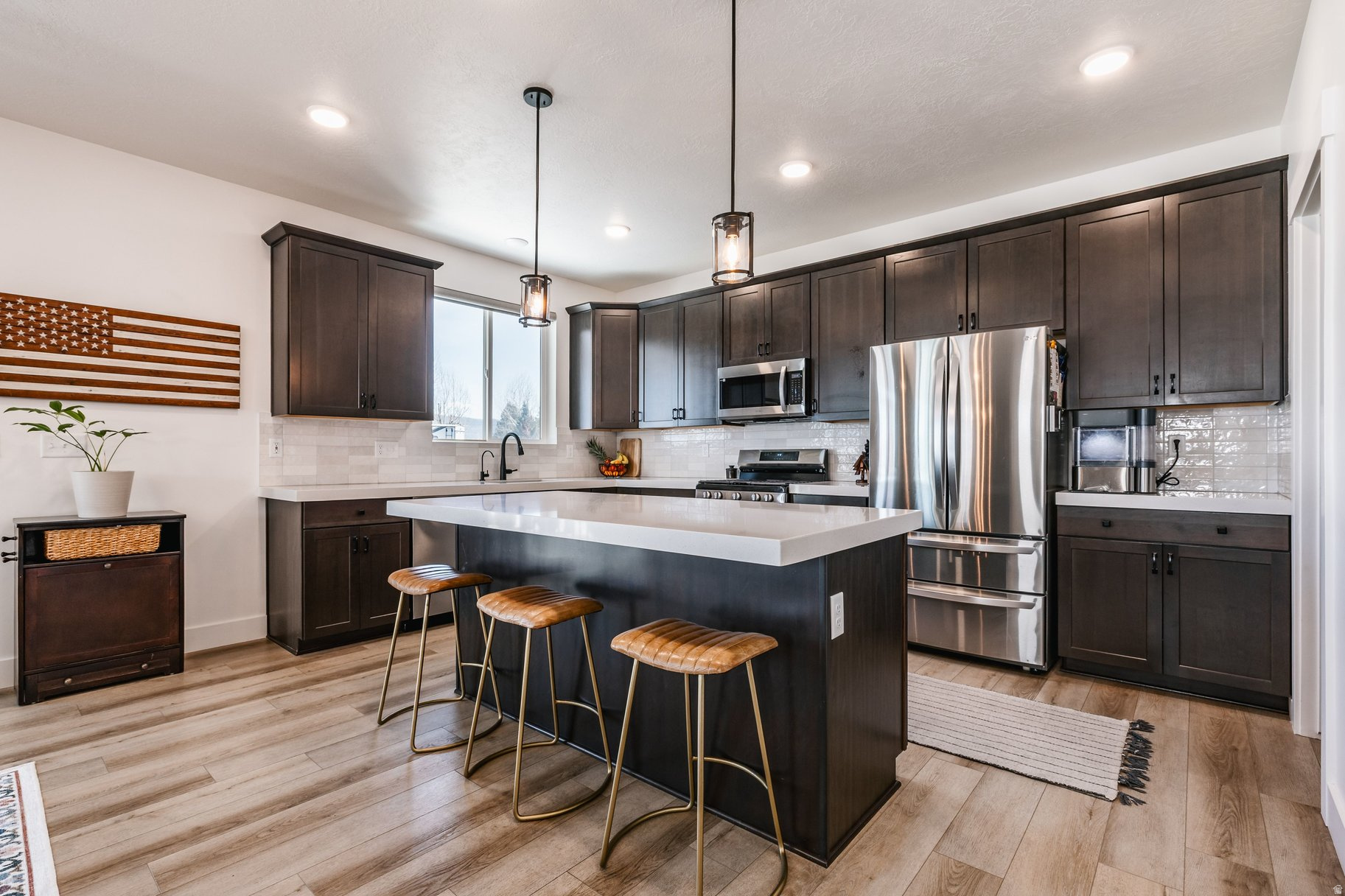 BROOKSIDE - Residential