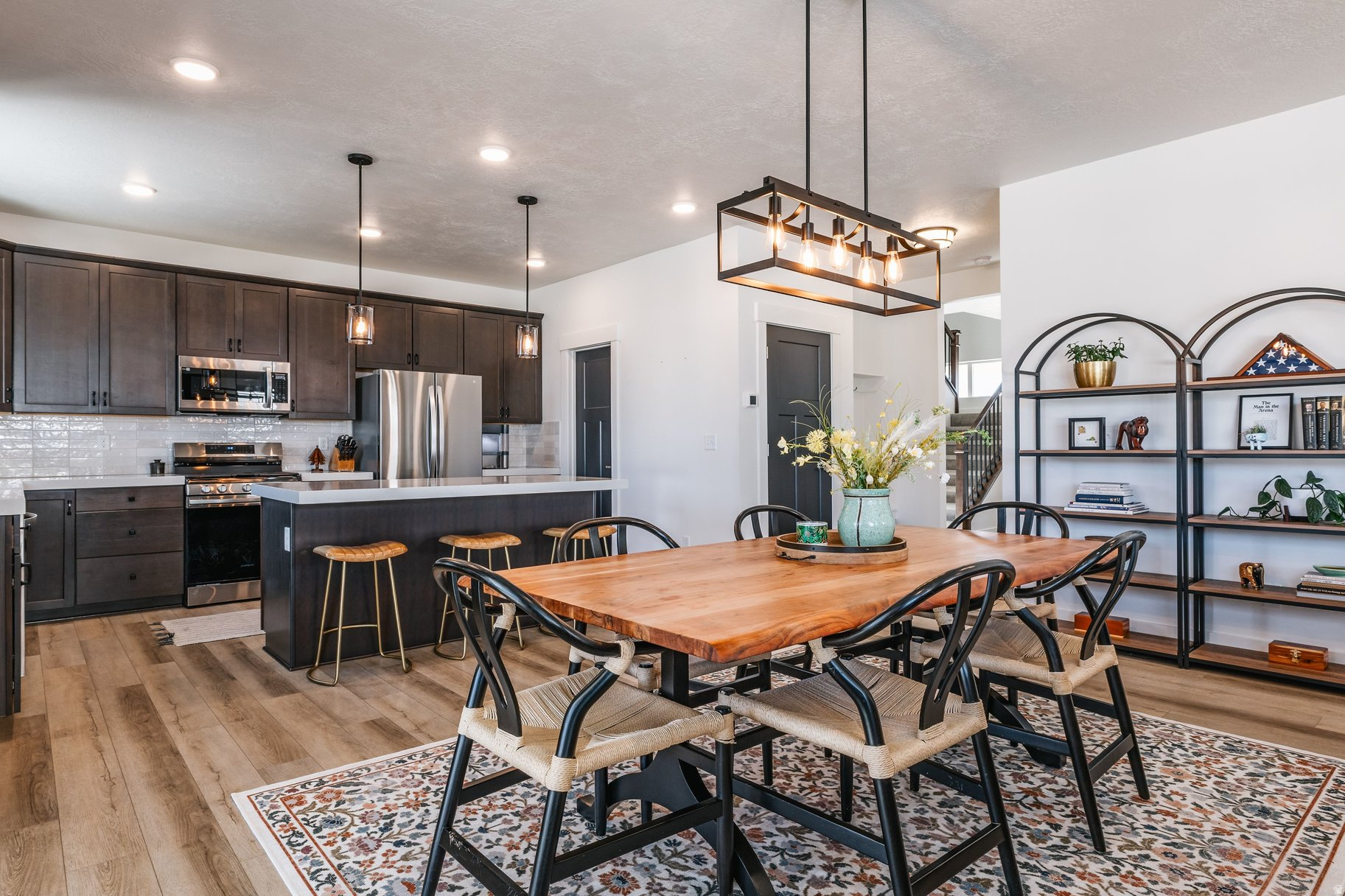 BROOKSIDE - Residential