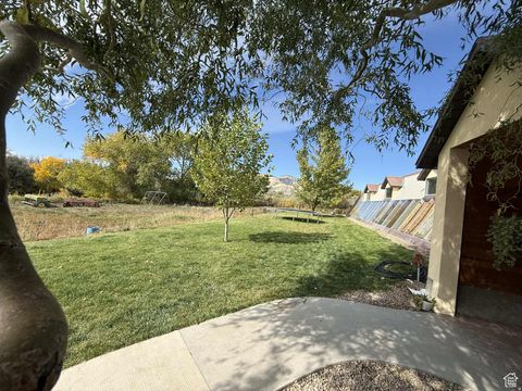 Tiny photo for 790 W 1000 S, Huntington, UT 84528 (MLS # 2154114)