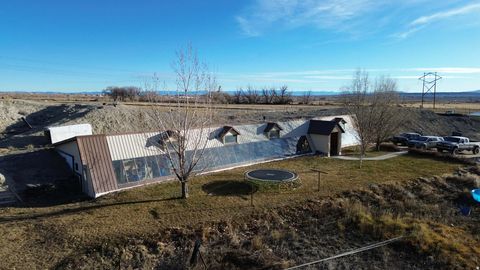 Tiny photo for 790 W 1000 S, Huntington, UT 84528 (MLS # 2154114)