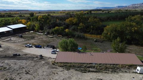 Tiny photo for 790 W 1000 S, Huntington, UT 84528 (MLS # 2154114)