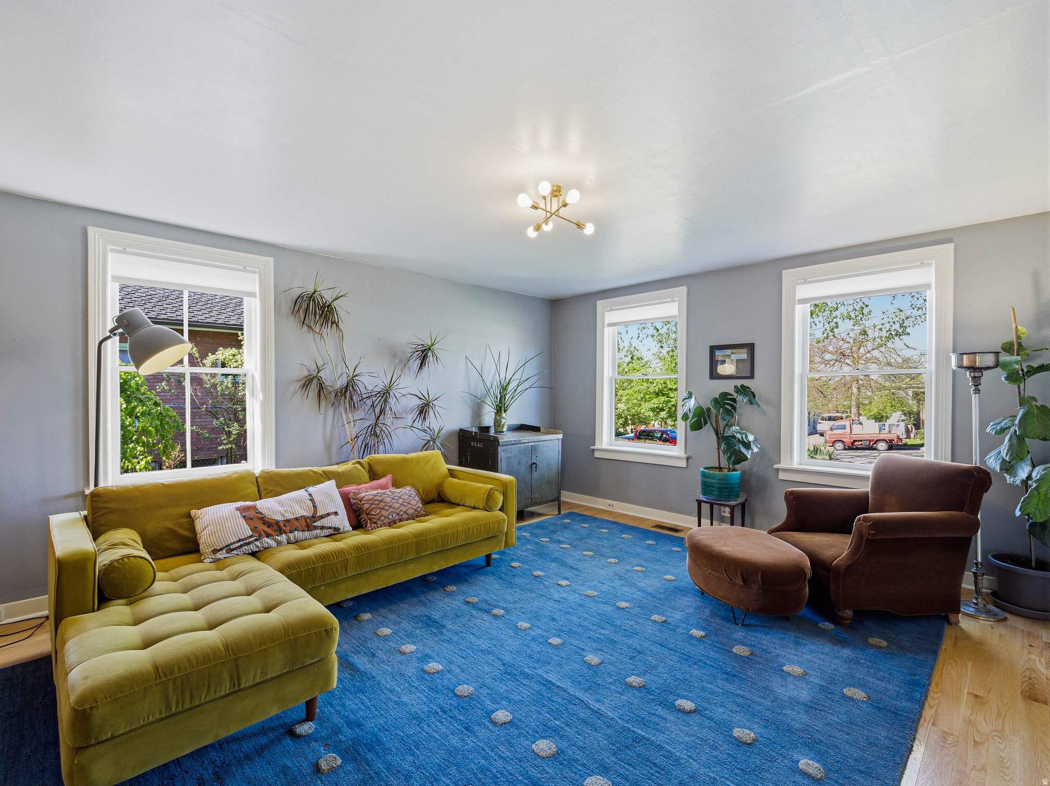 AVENUES - Residential