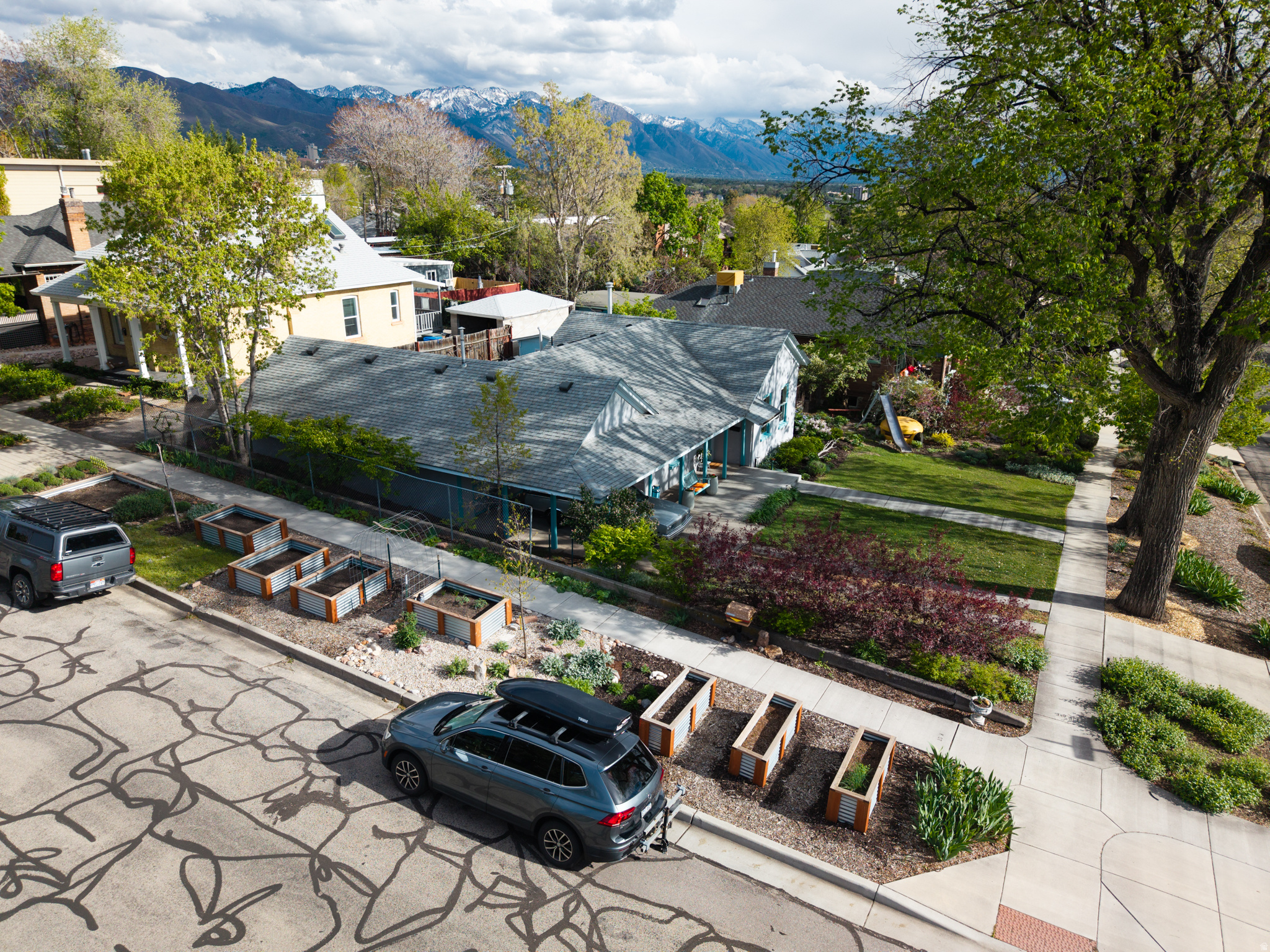 AVENUES - Residential