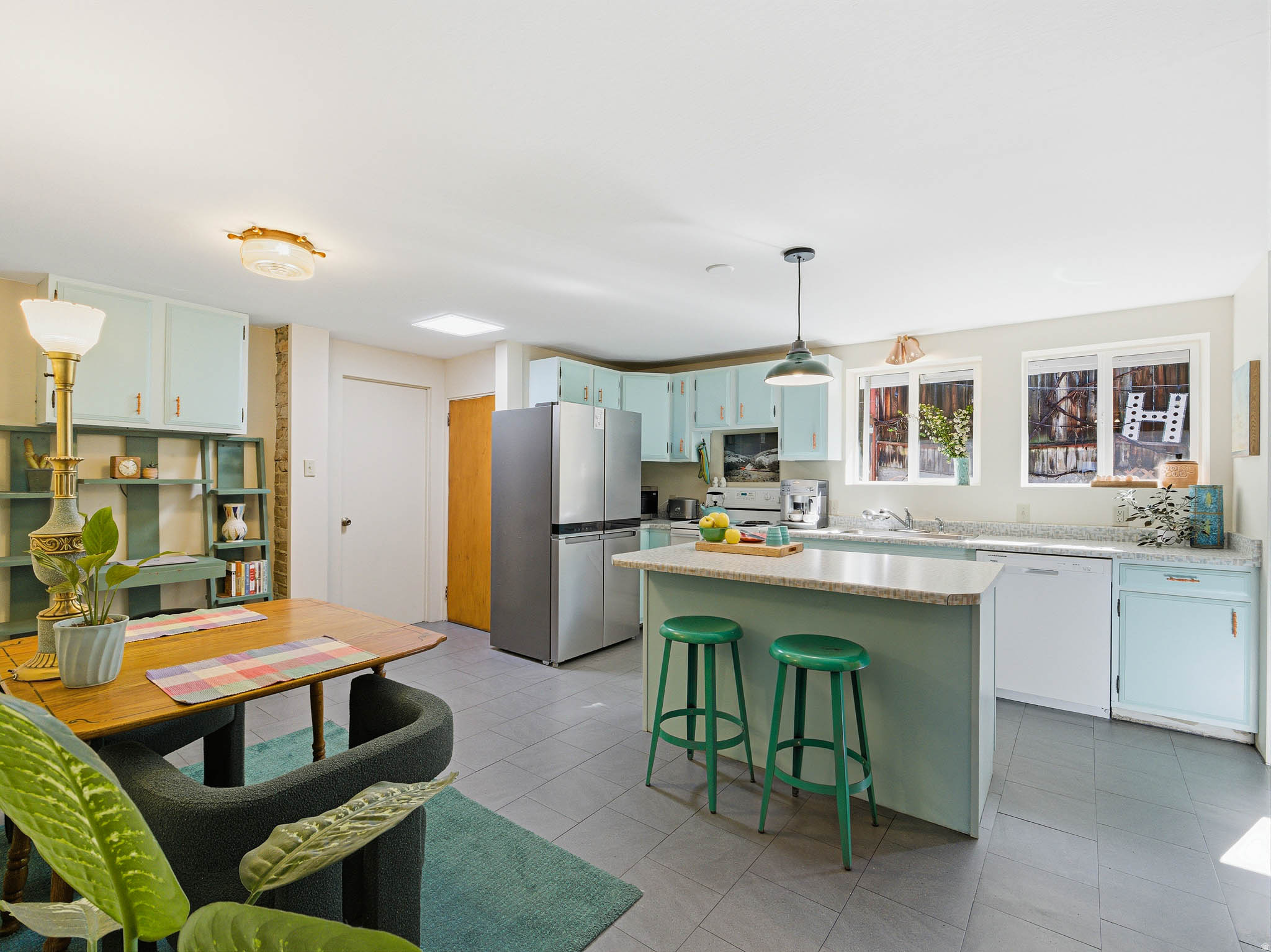 AVENUES - Residential