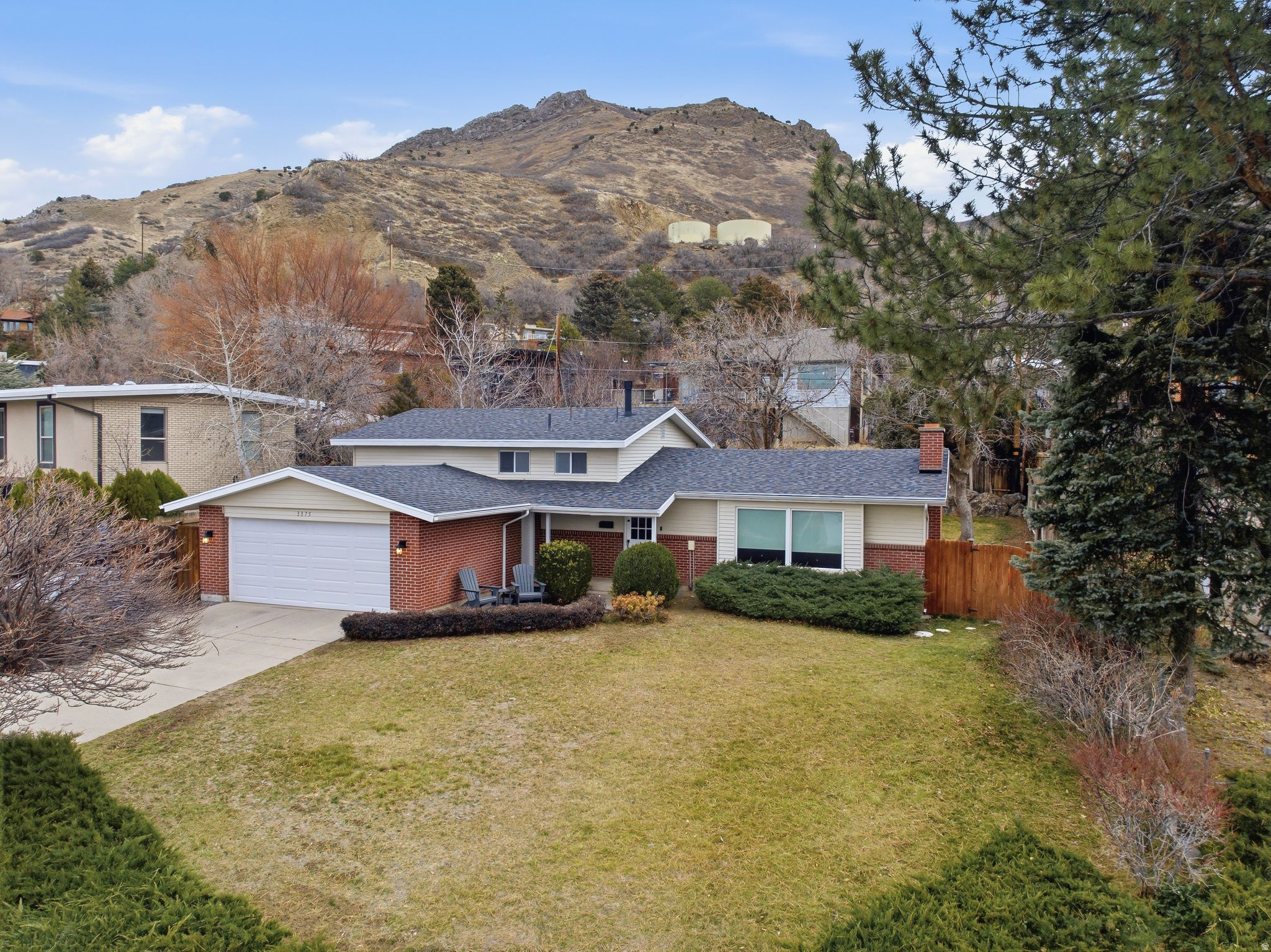 EASTWOOD HILLS - Residential